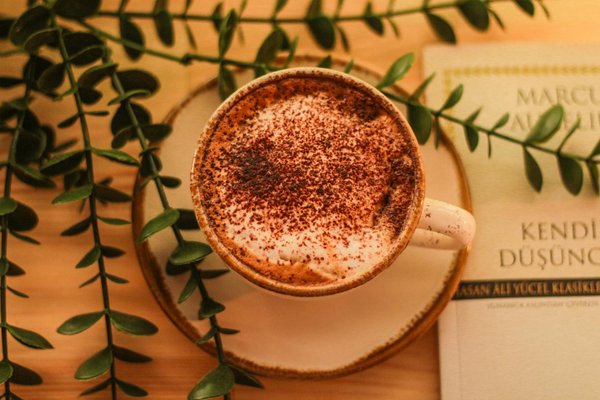 Bijoux en acier inoxydable : élégance et durabilité à petit prix